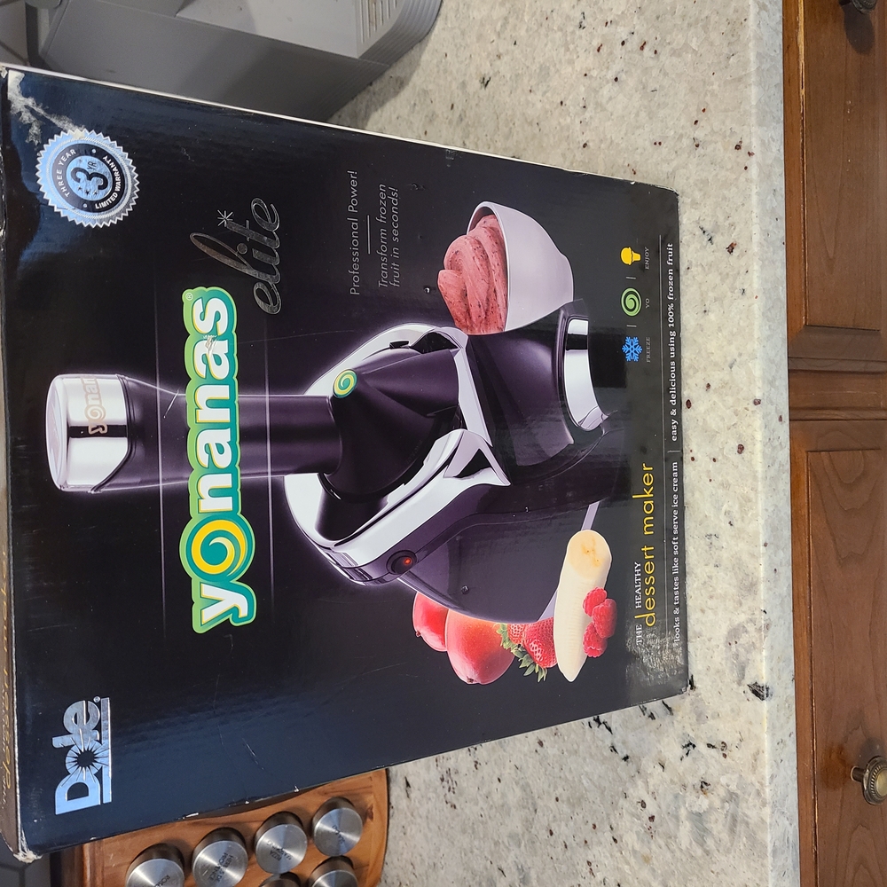 Yonanas Elite Dessert Maker - Black